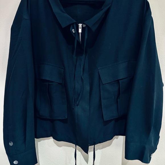 Express Jacket - Picture 4 of 8